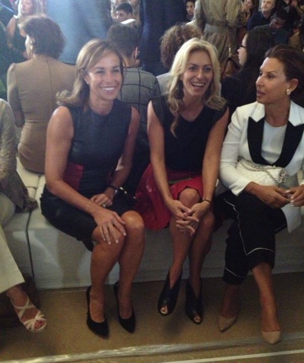 Sfilata Simonetta Ravizza, ospiti Federica Fontana e Cristina Parodi