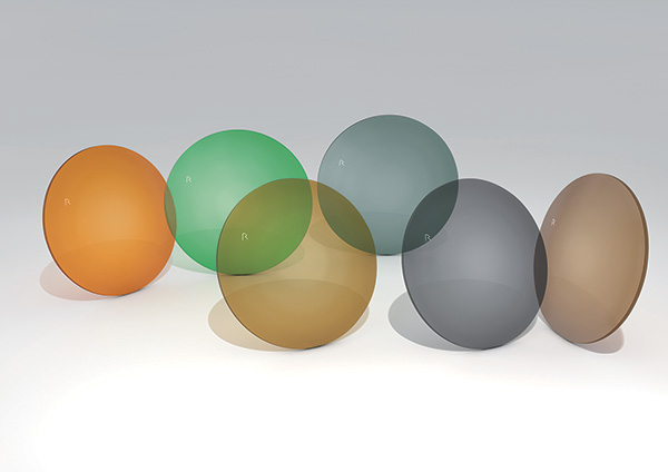 Occhiali da sole Rodenstock Sunny Days con lenti intelligenti e design moderno
