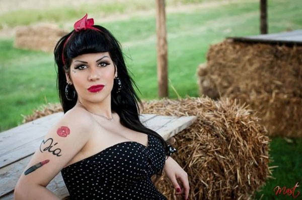 Mia del Grande Fratello 13, la ragazza cha fa tutorial, è stata nominata. Siete d'accordo?