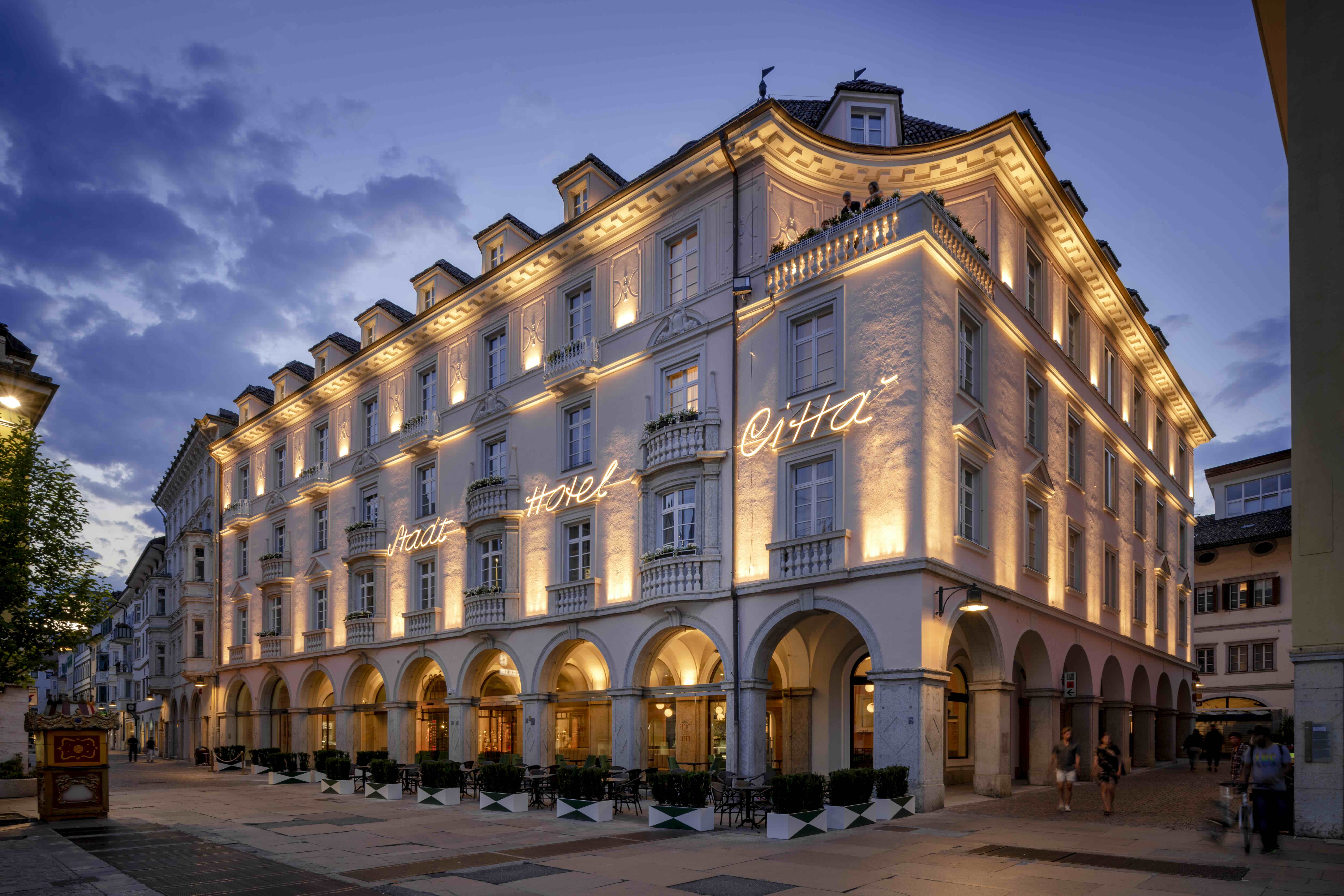 Autunno a Bolzano: tradizioni, cultura e soggiorni tra Stadt Hotel Città e Palais Hörtenberg