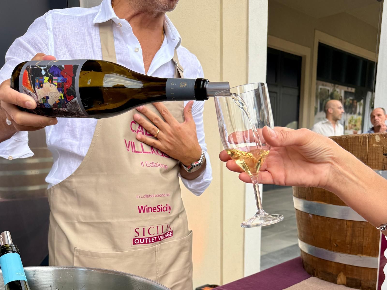 Calici al Village: dopo i bianchi siciliani, l’attesa si sposta sui rossi il 4 ottobre a Sicilia Outlet Village