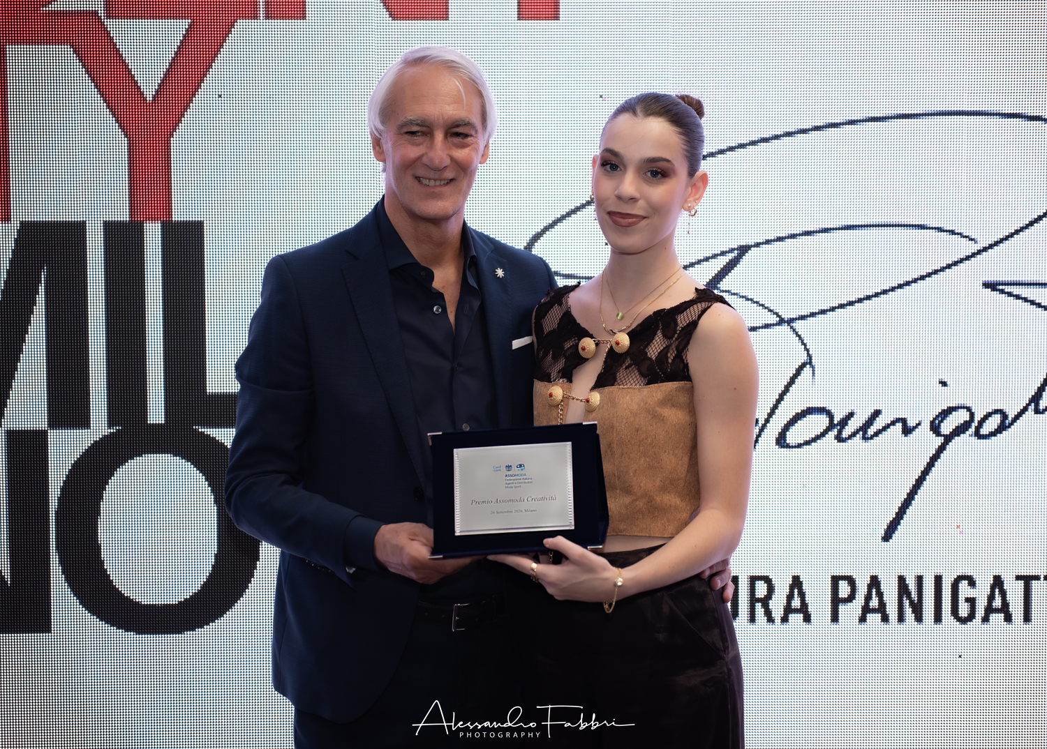 Successo per la Settembre Fashion Week di Identity Milano e Assomoda: premi e sfilate di stile