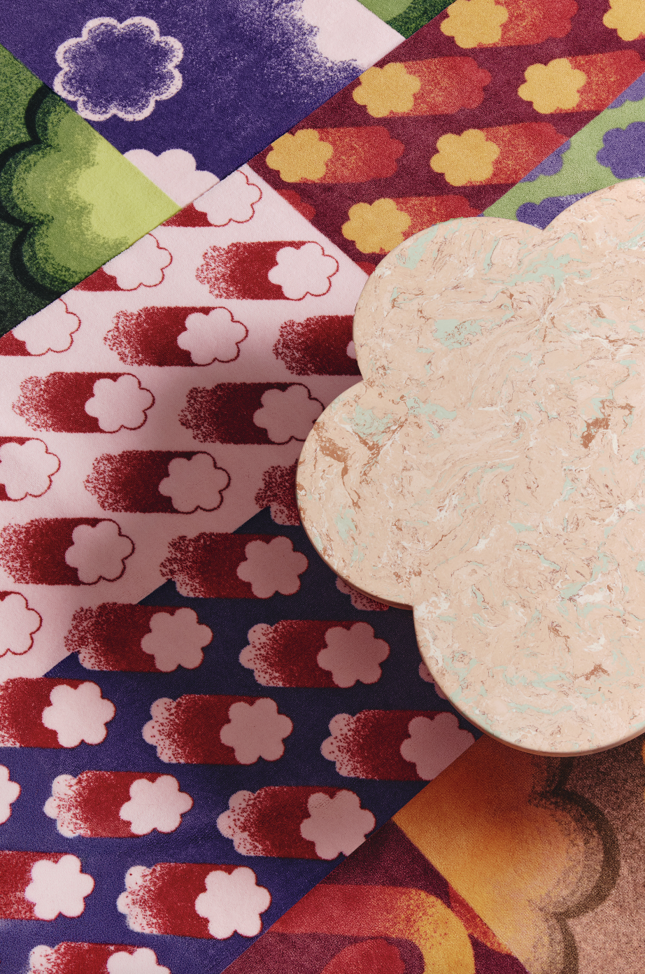 Radici presenta Flower Distortion: la nuova collezione tessile di Uchronia tra illusioni ottiche e colori vivi