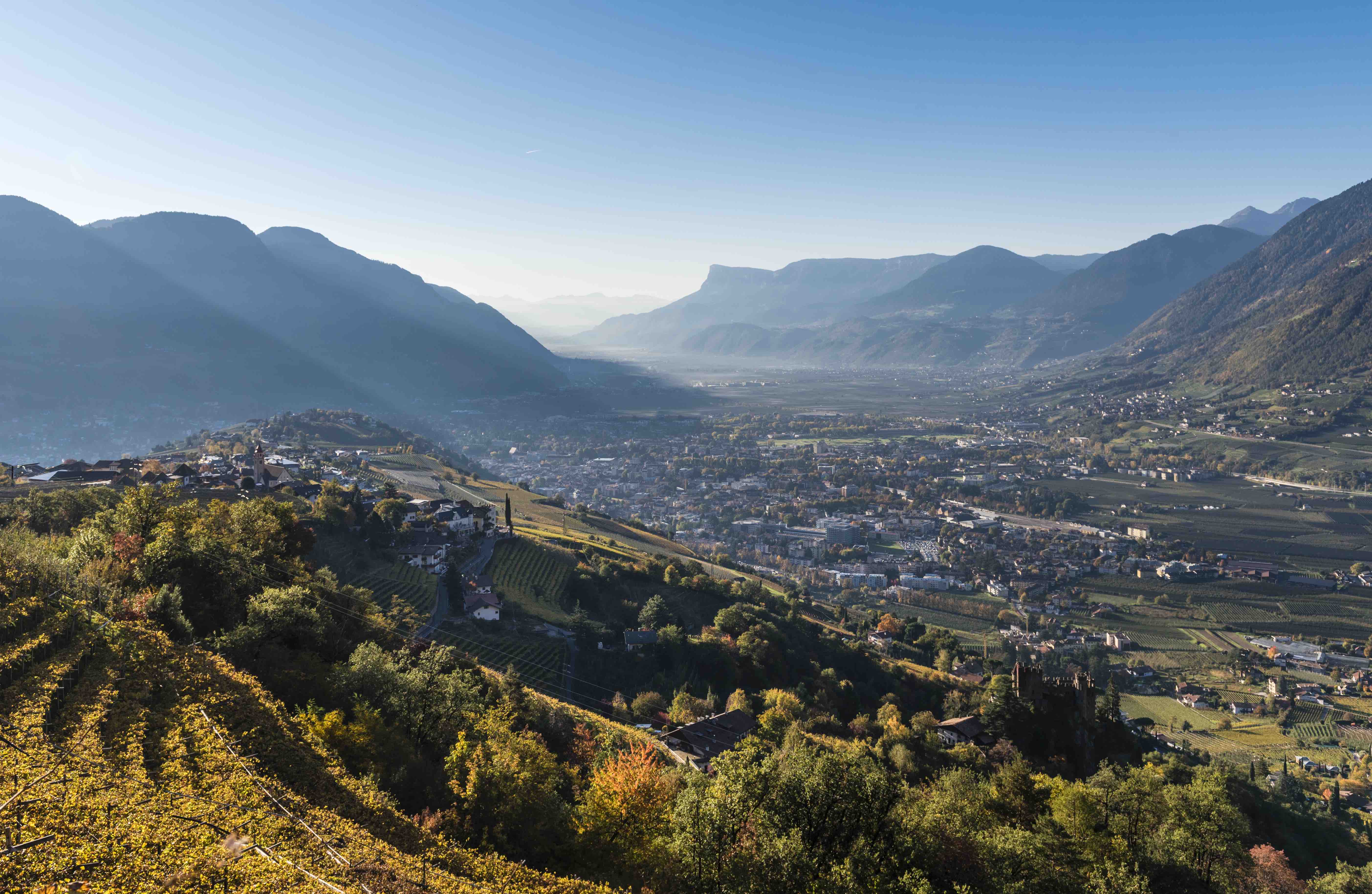 Tirolo in Alto Adige: natura, cultura e gastronomia a pochi passi da Merano
