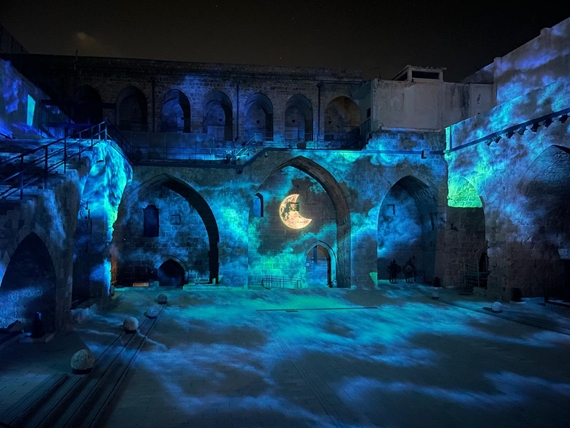 Ad Akko uno spettacolo notturno trasforma la fortezza crociata in un viaggio nella storia