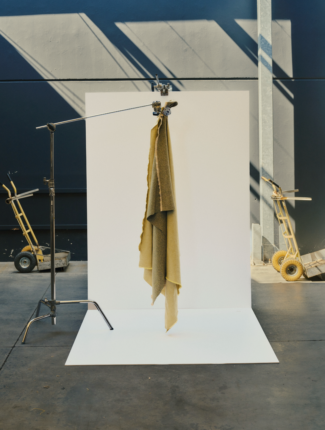 imNativ lancia la collaborazione con Lei Chic: tessuti in polipropilene per arredo di design