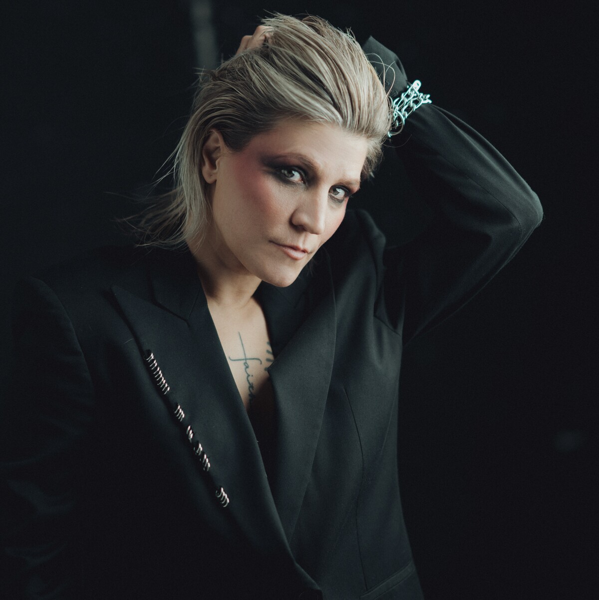 Laura Bono torna con “Peccato”, una ballad sul rimpianto di un amore finito senza colpe