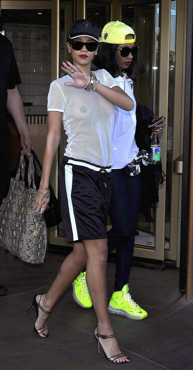 Rihanna in Roberto Cavalli Gym a Stoccolma