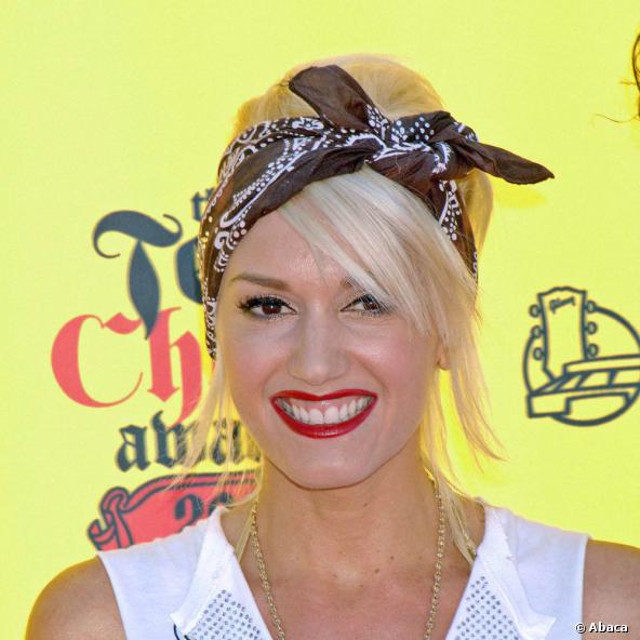 Gwen Stefani bandana