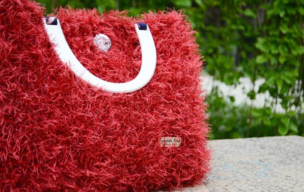 Hollywood-red-bag