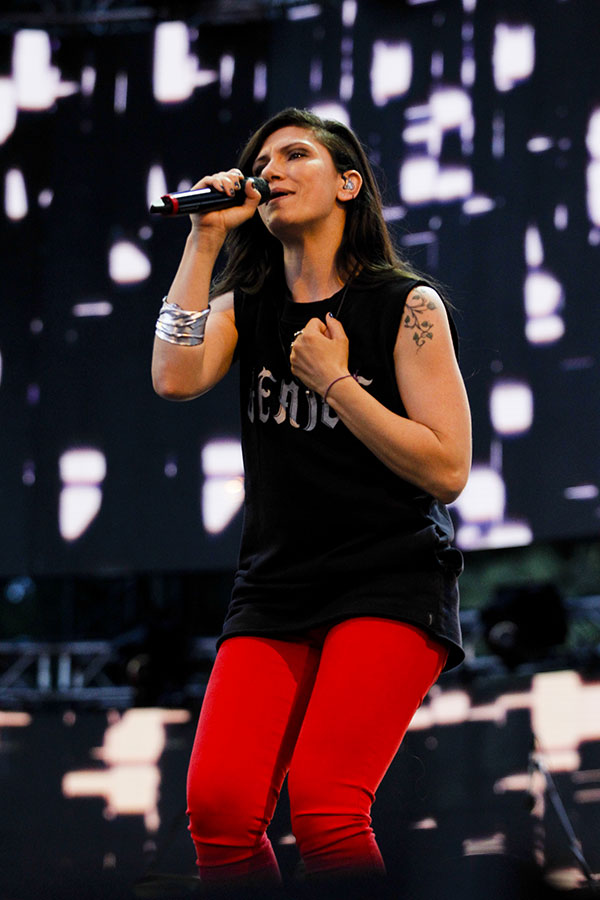 La cantante Elisa, per il suo tour, sceglie Diesel prefall 2014