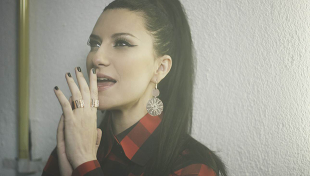 Laura-Pausini-in-STROILI-(2)