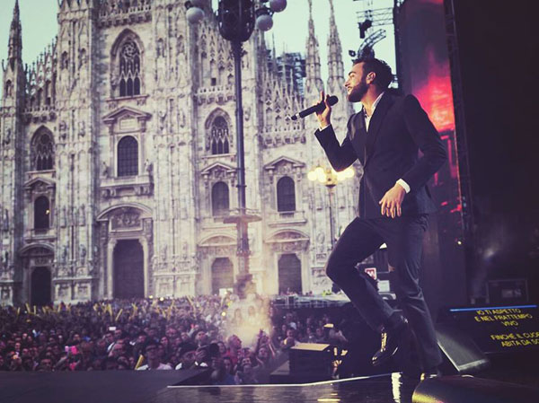 abito-marco-mengoni-radioitalialive