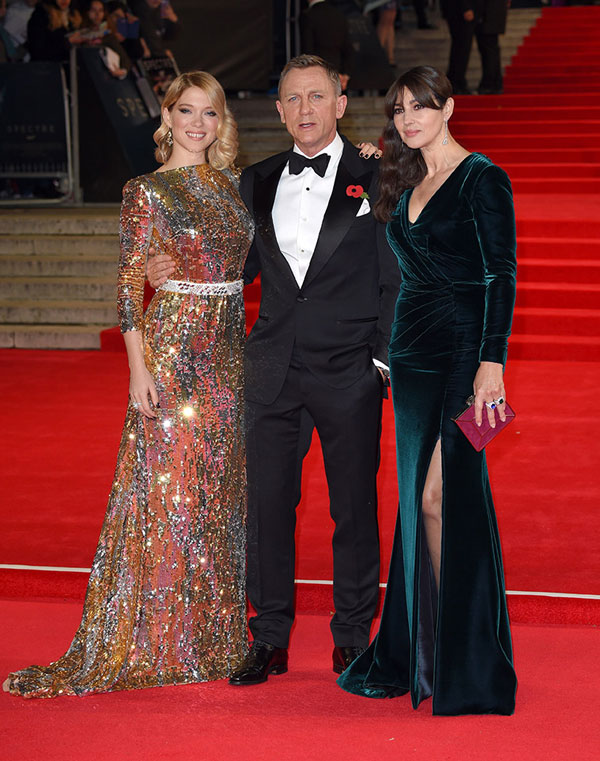 premiere-spectre-abiti-bellucci