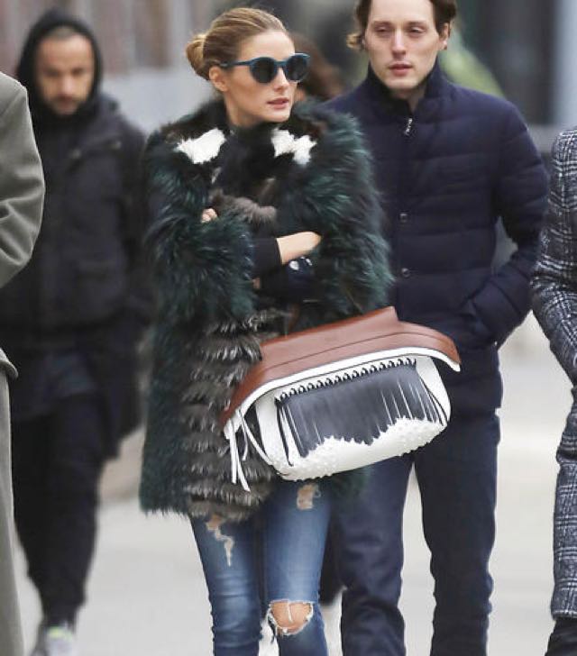 Olivia Palermo Strolling in the Meatpacking District with Firends