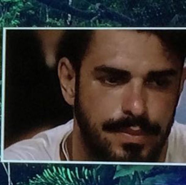 Isola dei famosi è guerra tra Cristian Gallella e gli altri naugraghi