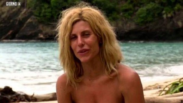 Isola dei Famosi 2016 "da bambina pesavo 70 kg" la confessione di Paola