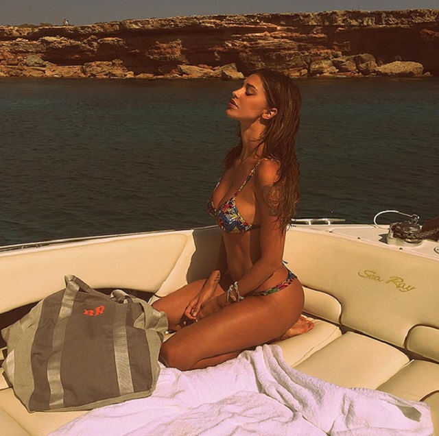 Belen Rodriguez rivela tutto sulla vacanza a Ibiza