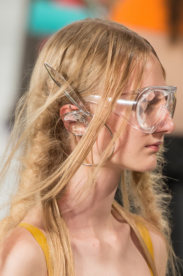 Mykita con Maison Margiela presenta la collezione Diamond Eyes