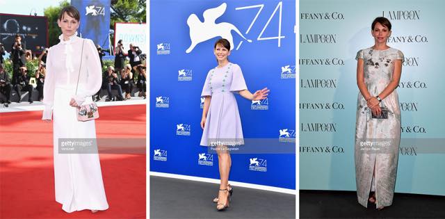 Barbora Bobulova, eleganza sul red carpet della Mostra del cinema di Venezia