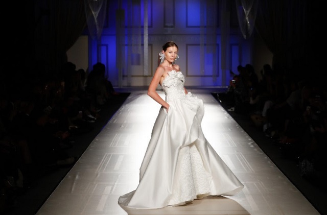 Sì Sposaitalia Collezioni lancia White Carpet Fashion Show