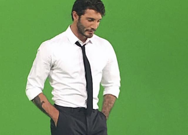 Stefano De Martino:"Sono single e con Belen non potrebbe mai..."