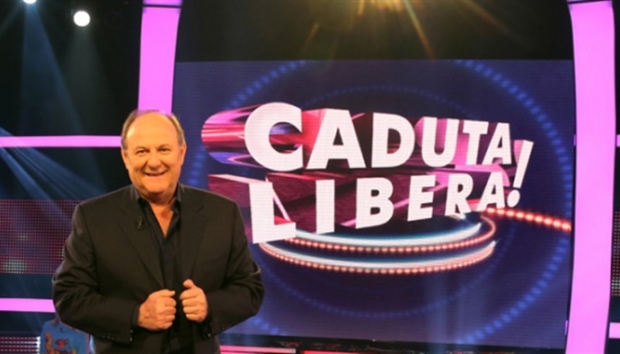 Caduta Libera numero di telefono e email per partecipare al programma di Gerry Scotti