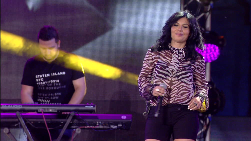 Giusy Ferreri vince i Wind Summer Festival festa e applausi del pubblico