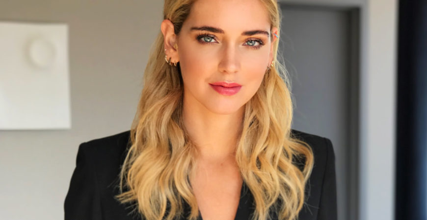 Quanto costa l'acqua Evian con il nome di Chiara Ferragni?