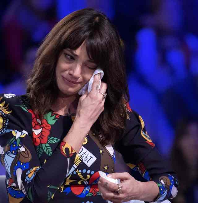 Asia Argento a Verissimo faccia a faccia con le accuse:"Non riesco a dormire"