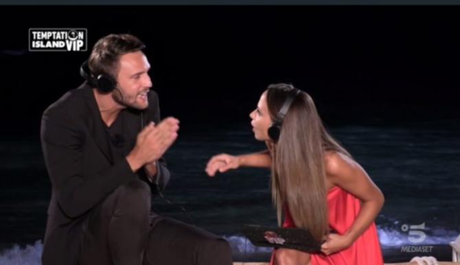 Gabriele Parpiglia parla dei falò di Temptation Island Vip e svela alcuni segreti