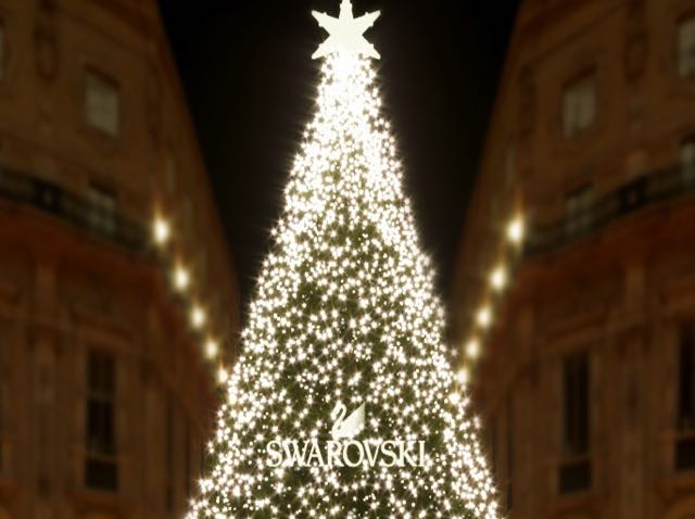 Albero Di Natale Milano 2020.Albero Di Natale Swarovski Milano Galleria Quando Verra Acceso Moda Donna Spettacolo Gossip E Bellezza Leichic It