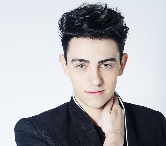 Michele Bravi incidente a Milano come sta? E' morta una donna nello scontro