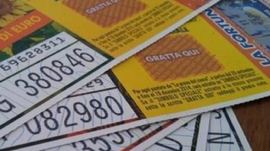 Lotteria Italia i biglietti vincenti dei premi da 50mila e 25mila euro premi seconda categoria