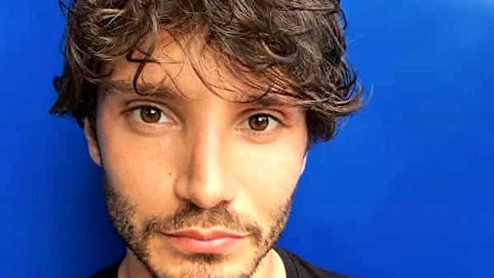 Stefano De Martino a Made in sud critica l'isola dei famosi