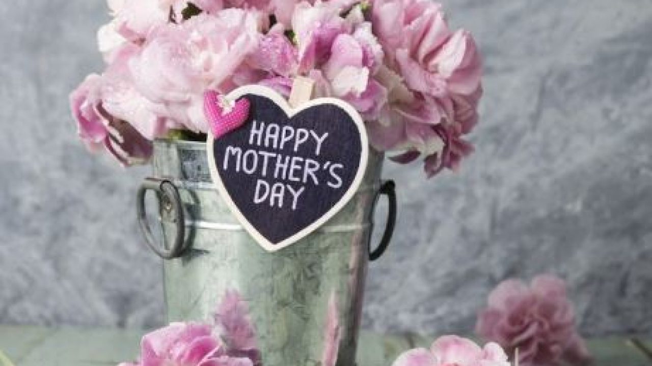 Festa Della Mamma 19 Le Frasi Piu Belle Da Scrivere Alla Mamma Nel Regalo Moda Donna Spettacolo Gossip E Bellezza Leichic It