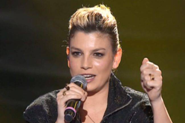 Emma Marrone intervista a Le Iene tra musica, vita privata e malattia