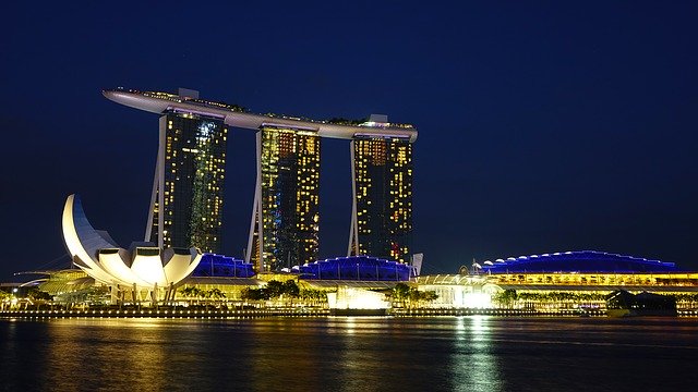 Singapore, città dai due volti: ne beneficia ogni tipo di turismo