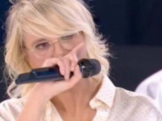 Maria De Filippi preoccupata per il Coronavirus e per i suoi programmi