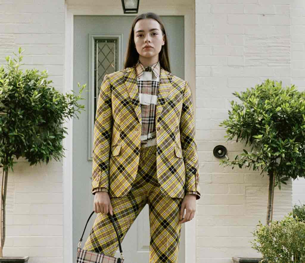 Burberry anteprima collezione donna primavera estate 2021