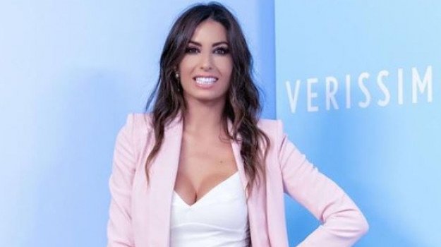 Elisabetta Gregoraci entra al Grande Fratello Vip 5 dopo l'intervista a Verissimo