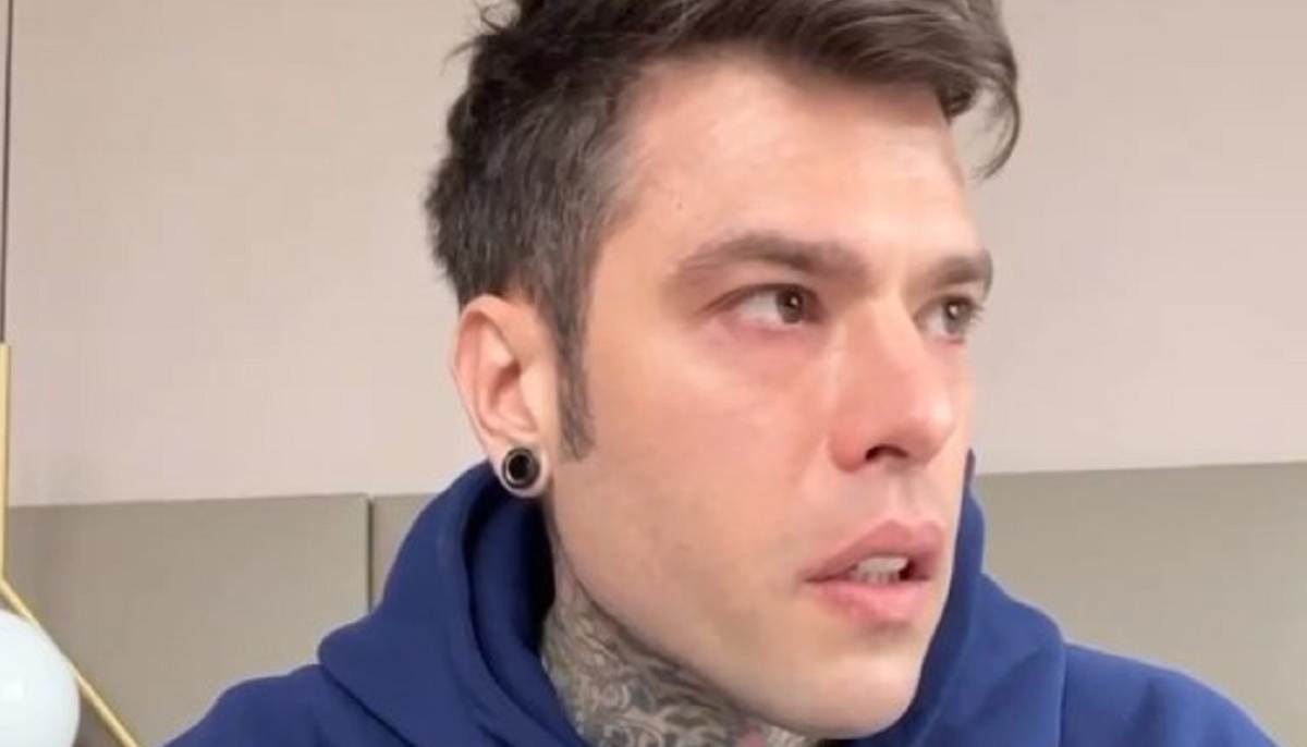 Fedez malattia la dedica strappalacrime al figlio Leone per il suo compleanno