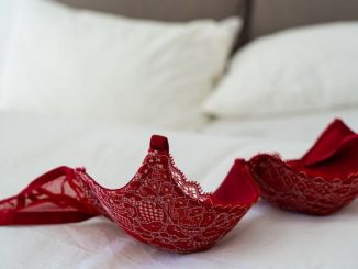 Stile e varietà di lingerie al femminile