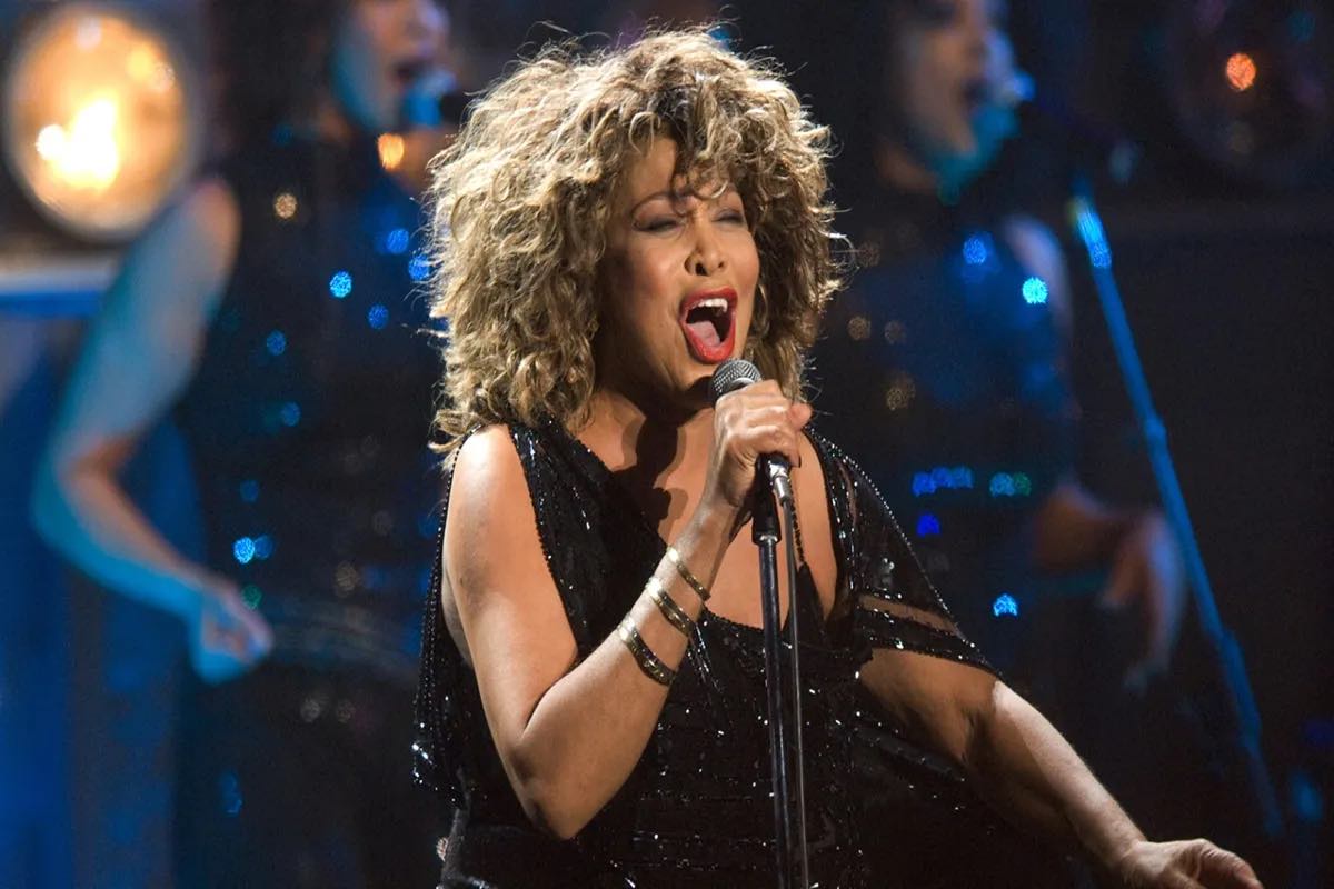 Tina Turner morta, funerali e la malattia della cantante rockstar