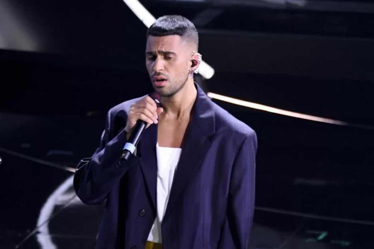 Mahmood età altezza peso: disco di platino per Tuta Gold