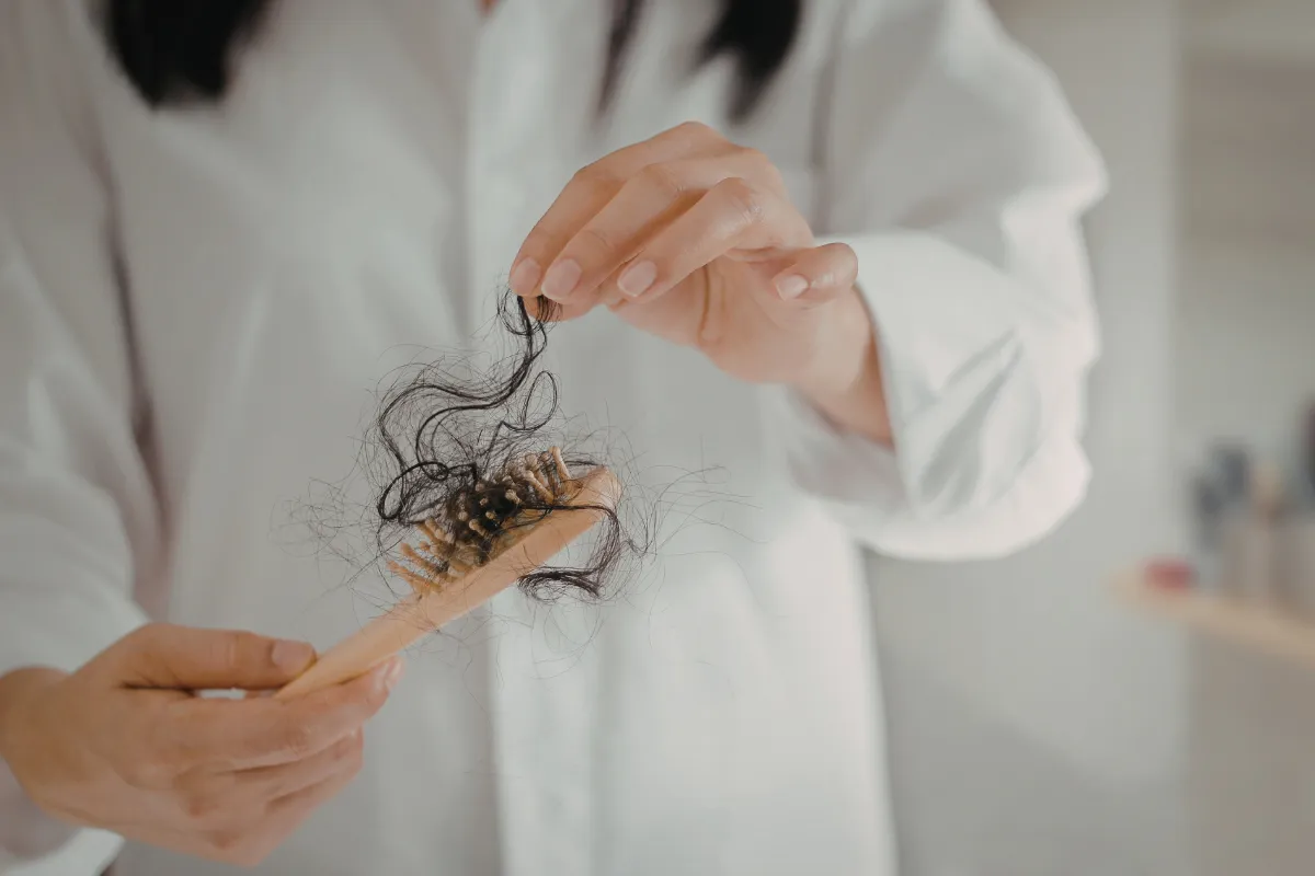 Caduta capelli donna